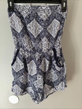 Women’s navy and white strapless romper